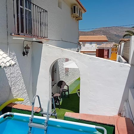 Casa Patio De Los Naranjos Piscina Privada Alcaucín Esterno foto