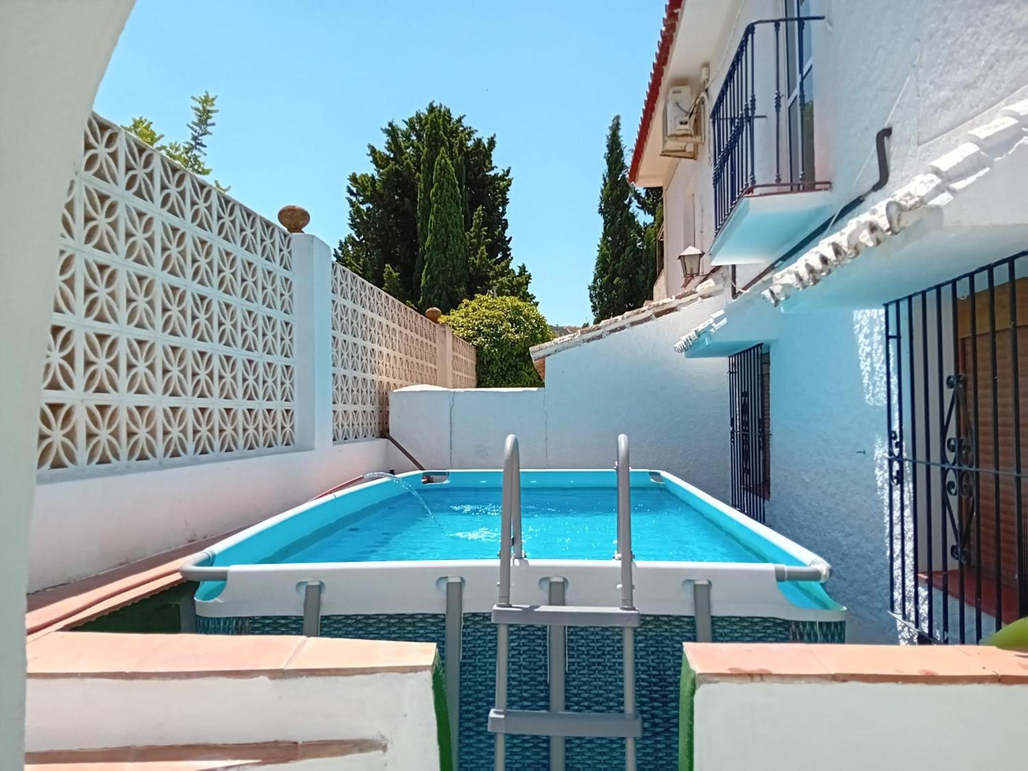 Casa Patio De Los Naranjos Piscina Privada Alcaucín Esterno foto
